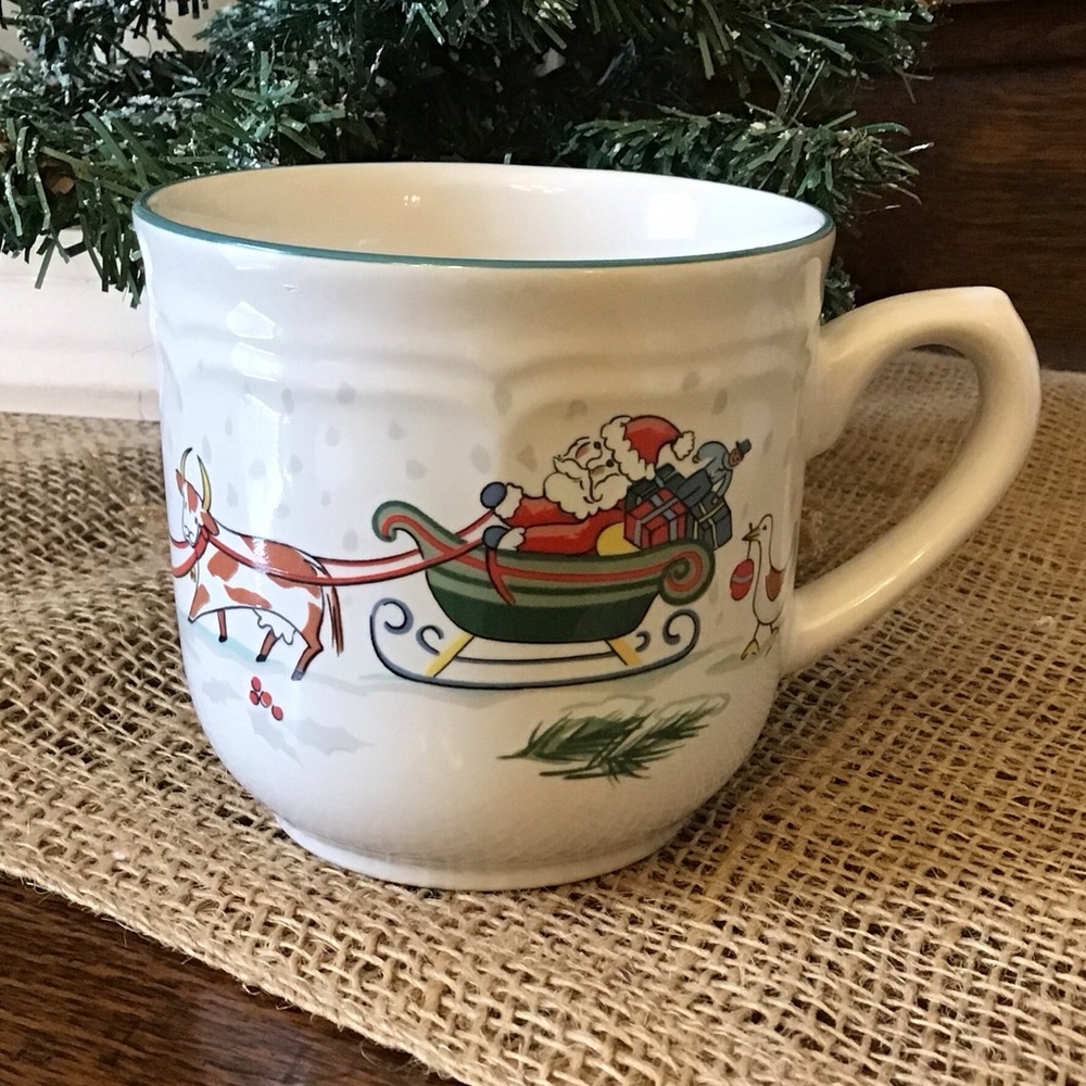 Vintage International Tableworks Japan country stoneware Christmas cup